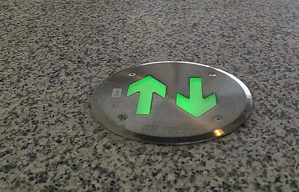 智能消防應(yīng)急照明系統(tǒng)的電池壽命有多長？如何維護(hù)？
