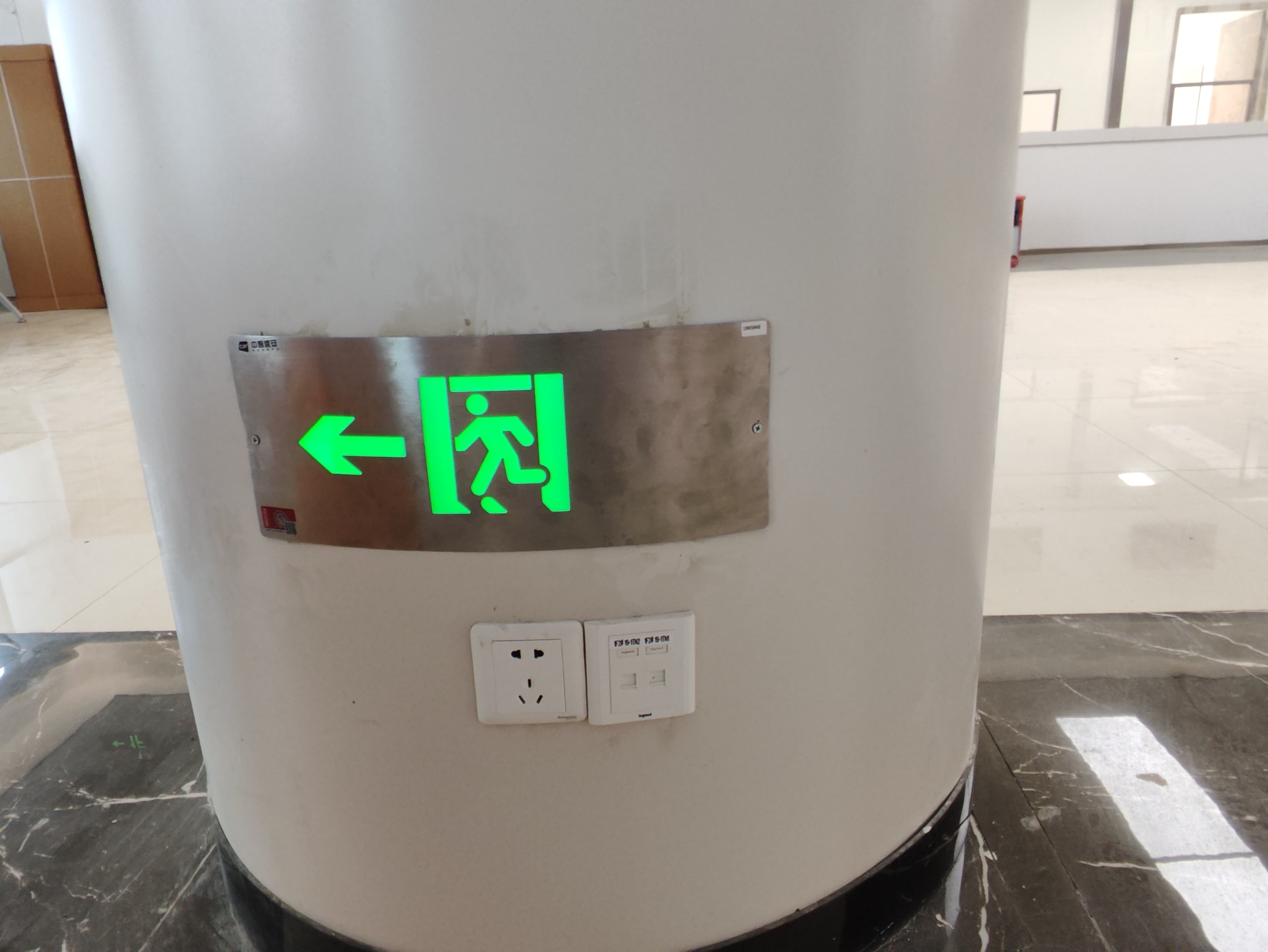 智能疏散系統(tǒng)能否實現(xiàn)跨區(qū)域、跨建筑的疏散聯(lián)動？